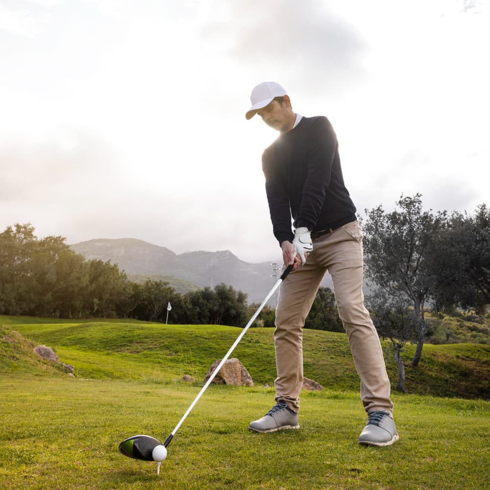 Choosing the Right Golf Club: A Beginner’s Guide to Selecting the Correct Equipment.